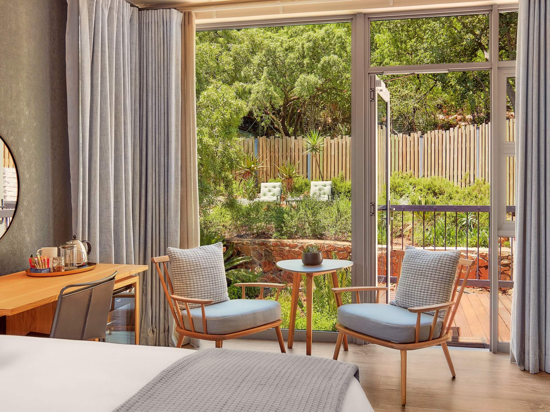 Cliffside room - The Cliffside | Northcliff Ridge, Gauteng