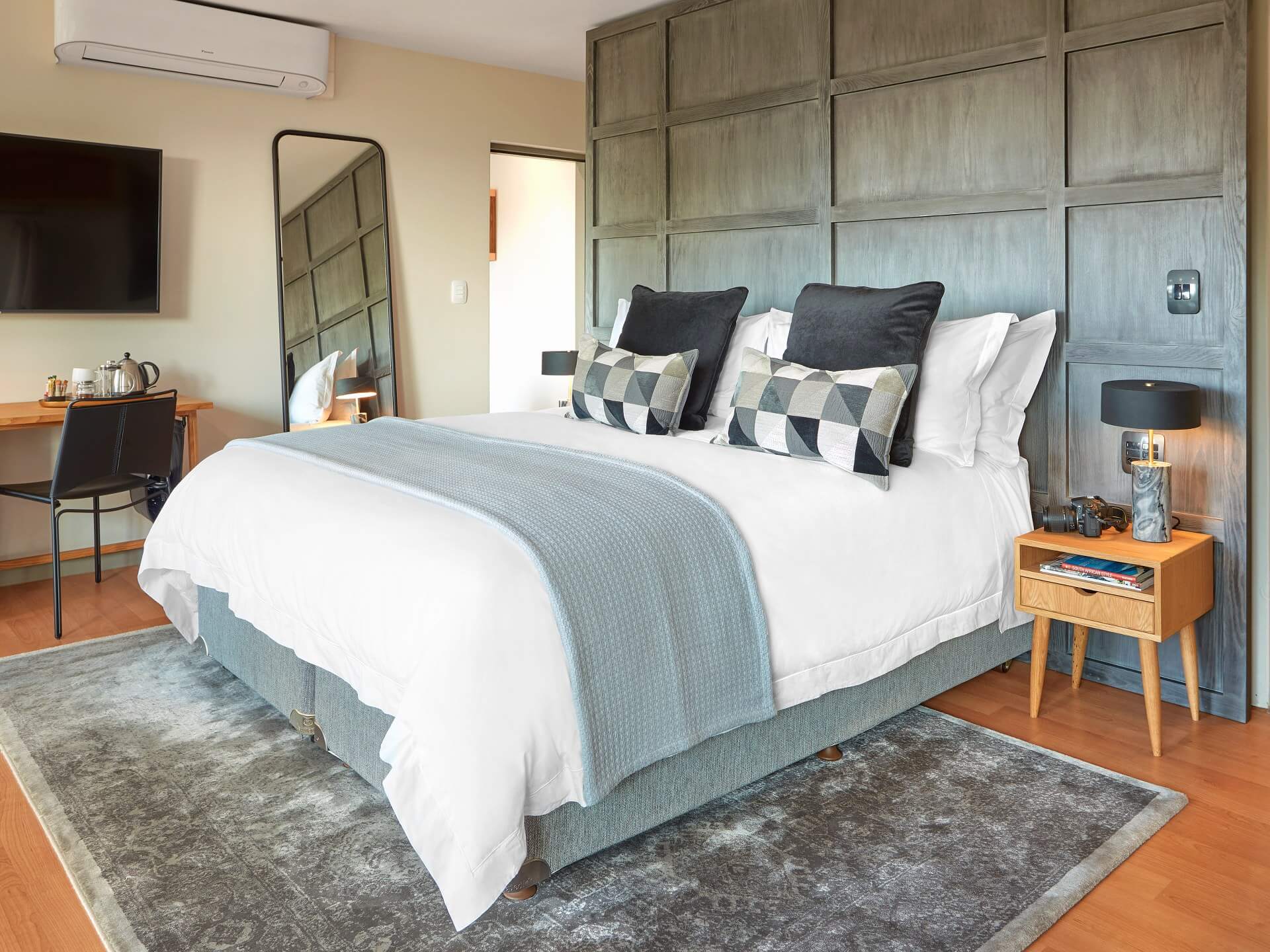 Horizon Suite - The Cliffside | Northcliff Ridge, Gauteng