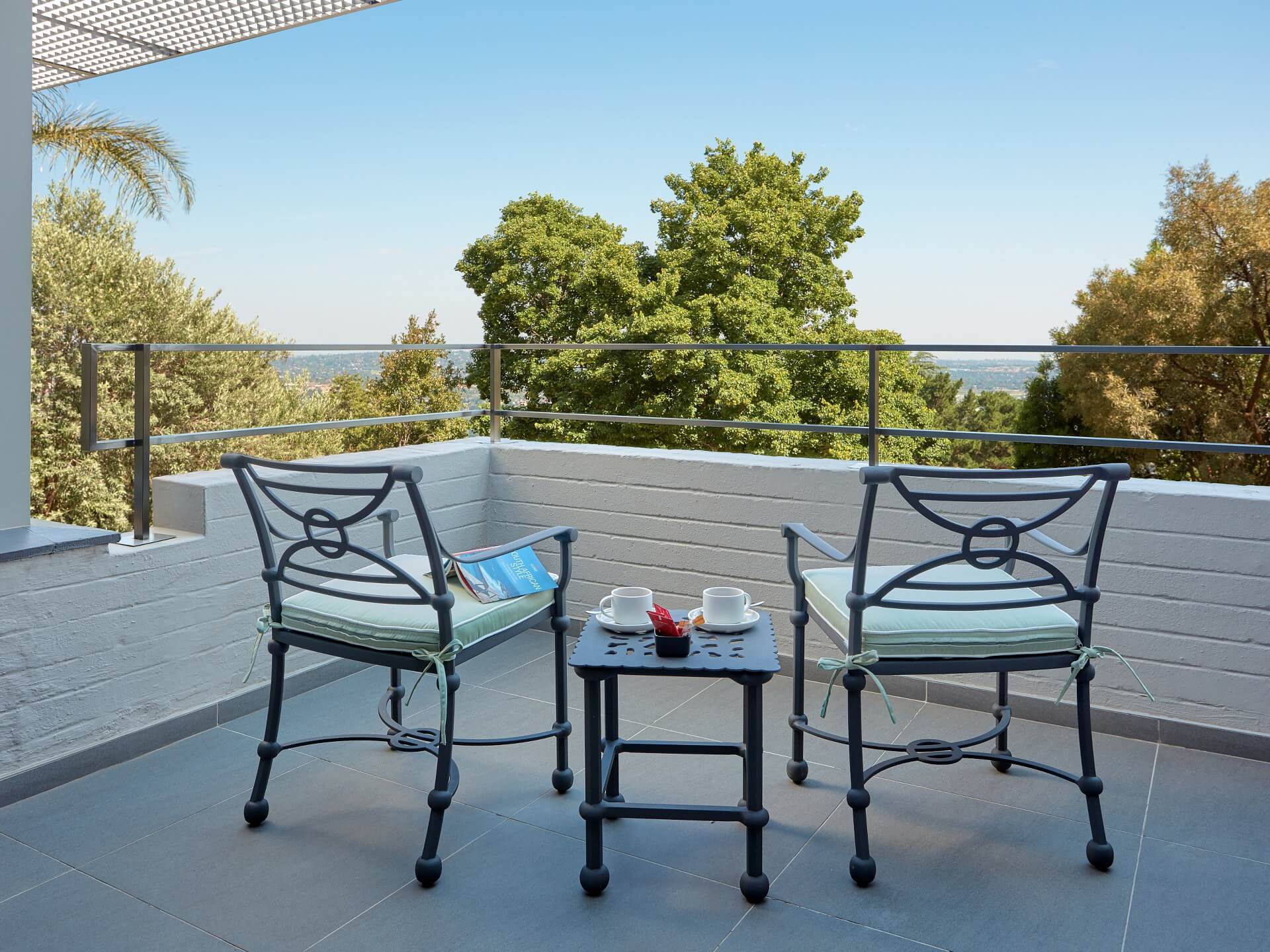 Horizon Suite - The Cliffside | Northcliff Ridge, Gauteng