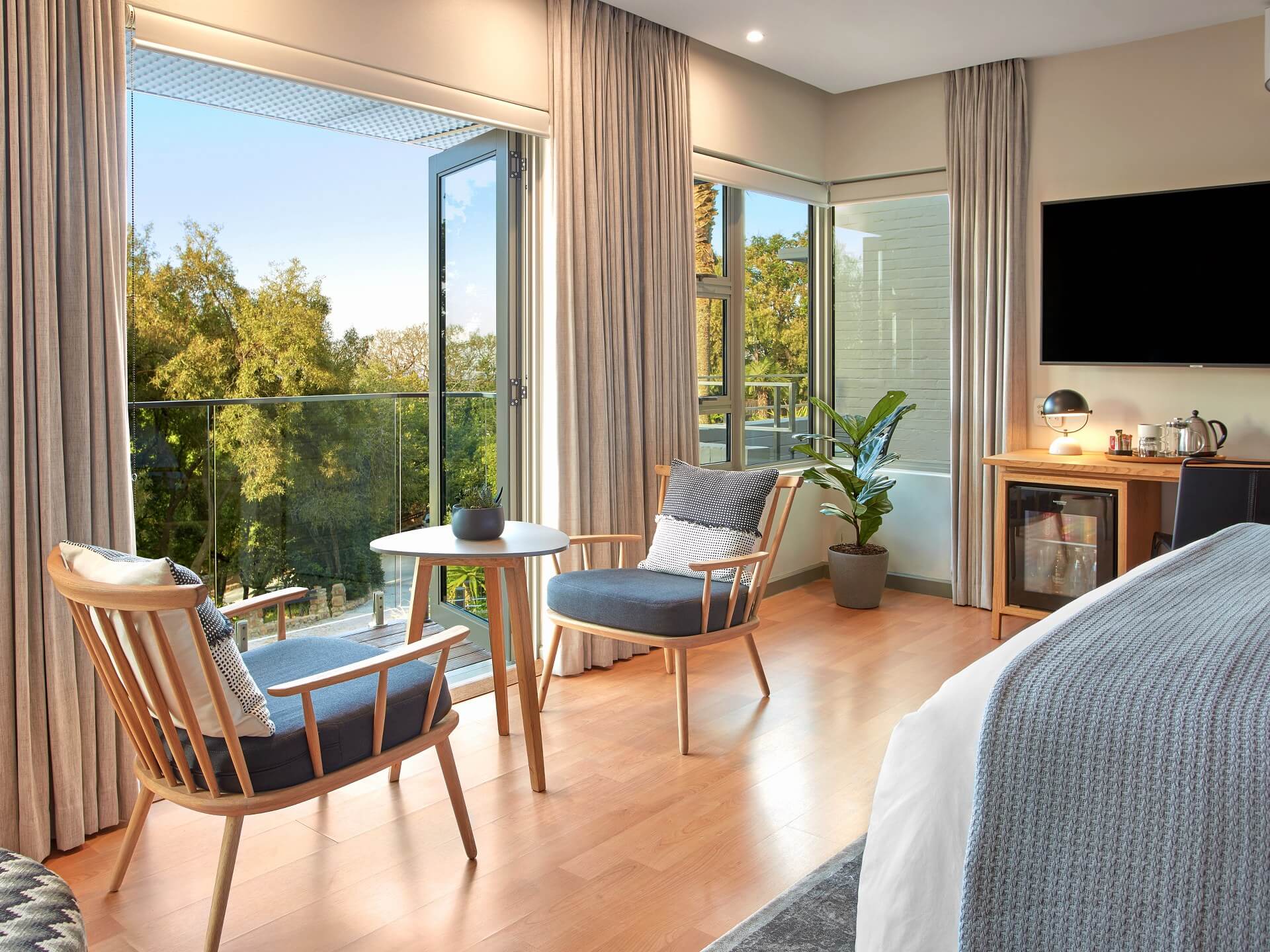 Horizon Suite - The Cliffside | Northcliff Ridge, Gauteng