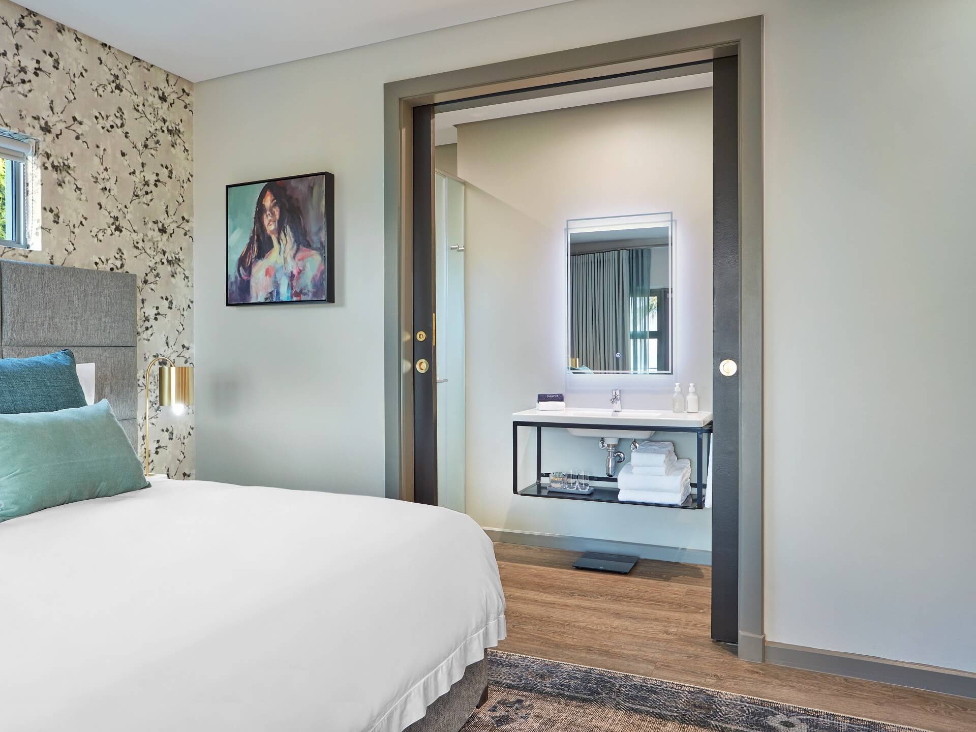 Sunrise room - The Cliffside | Northcliff Ridge, Gauteng