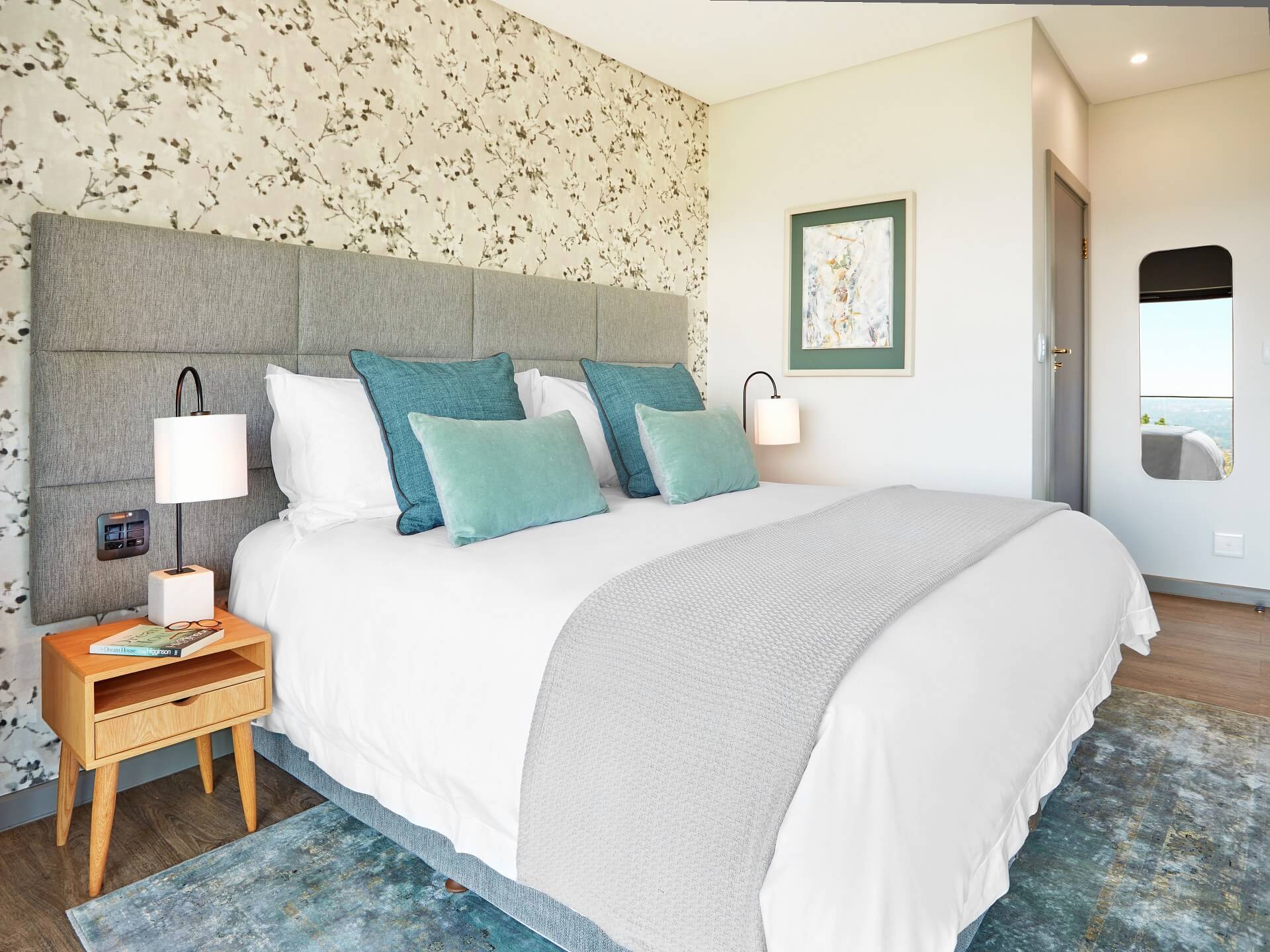 Sunset room - The Cliffside | Northcliff Ridge, Gauteng